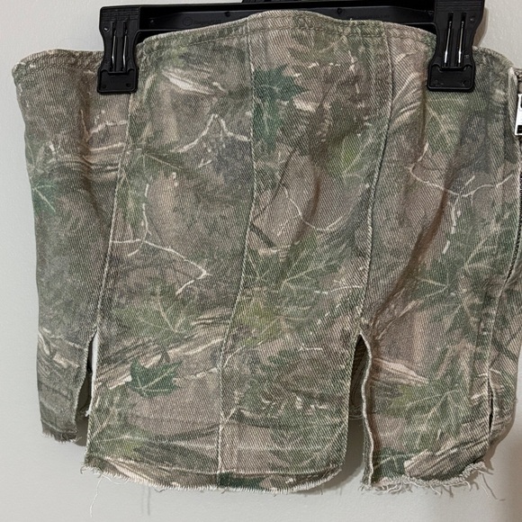 PacSun Camouflage strapless rugged top - Picture 1 of 11